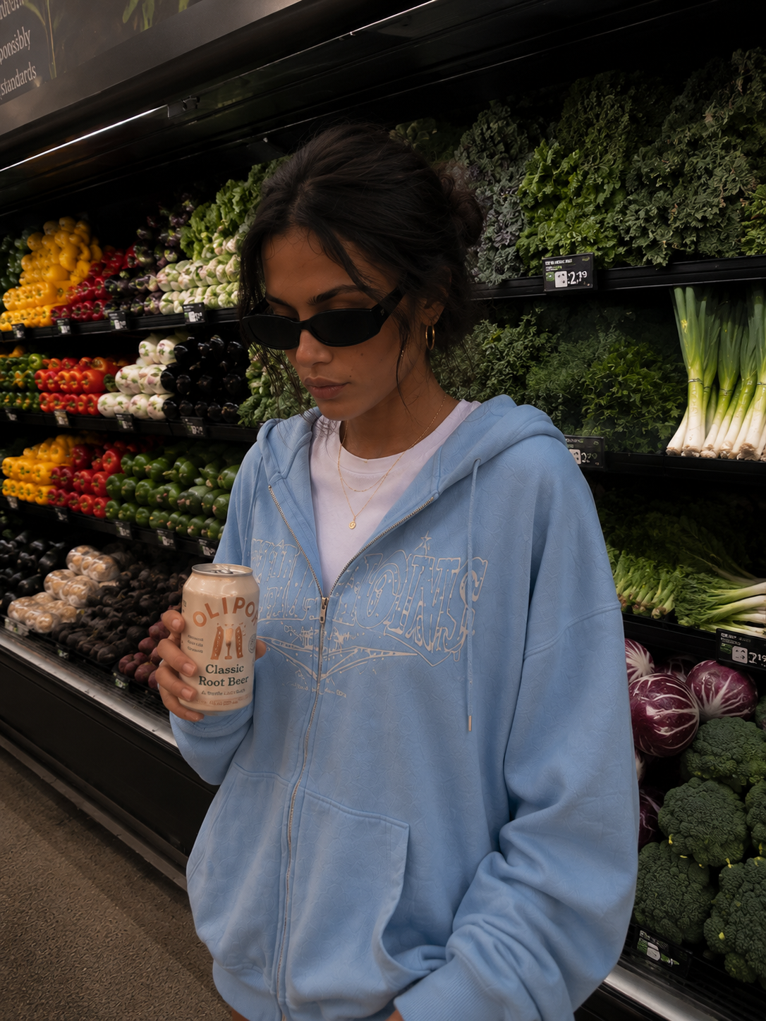 Zara — LA, frame 3